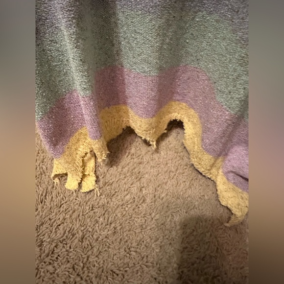 NWOT PEACH LOVE PASTEL SWEATER - Picture 5 of 5